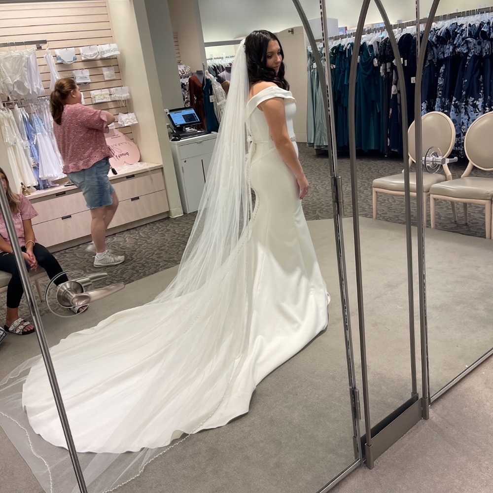 Wedding gown, NEVER WORN. NEW WITH TAGS